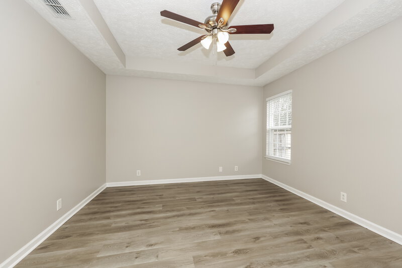 1,805/Mo, 1295 Tiree Dr Murfreesboro, TN 37128 Main Bedroom View 2