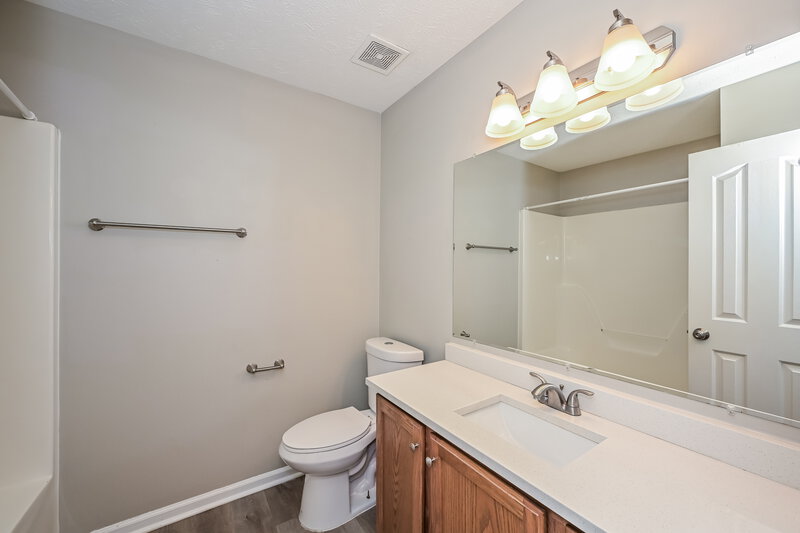 2,015/Mo, 2644 Dakota Way Murfreesboro, TN 37130 Bathroom View