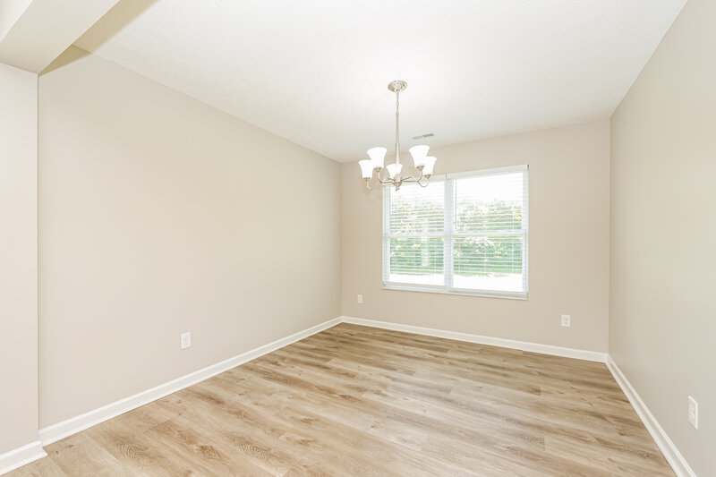 1,890/Mo, 313 Grovedale Trace Antioch, TN 37013 Dining Room View