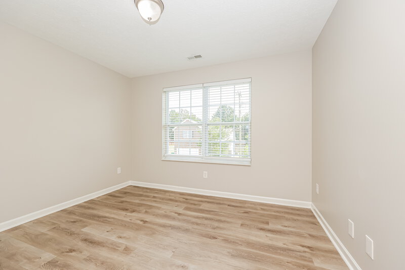 1,890/Mo, 313 Grovedale Trace Antioch, TN 37013 Bedroom View