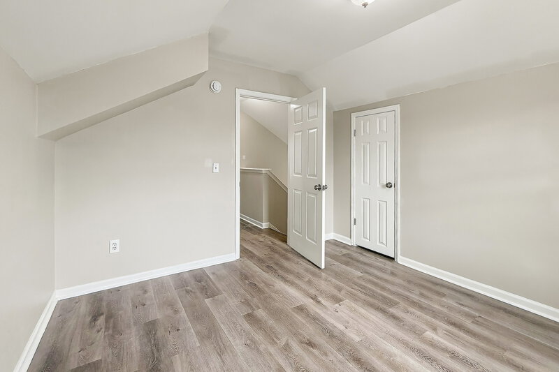 1,945/Mo, 206 Babe Ruth Cv La Vergne, TN 37086 Bedroom View 4