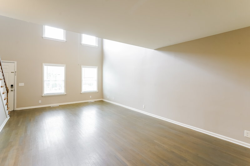 2,915/Mo, 1212 Orchard Mountain Ct Antioch, TN 37013 Living Room View 2