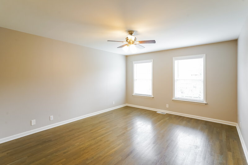 2,915/Mo, 1212 Orchard Mountain Ct Antioch, TN 37013 Main Bedroom View 2