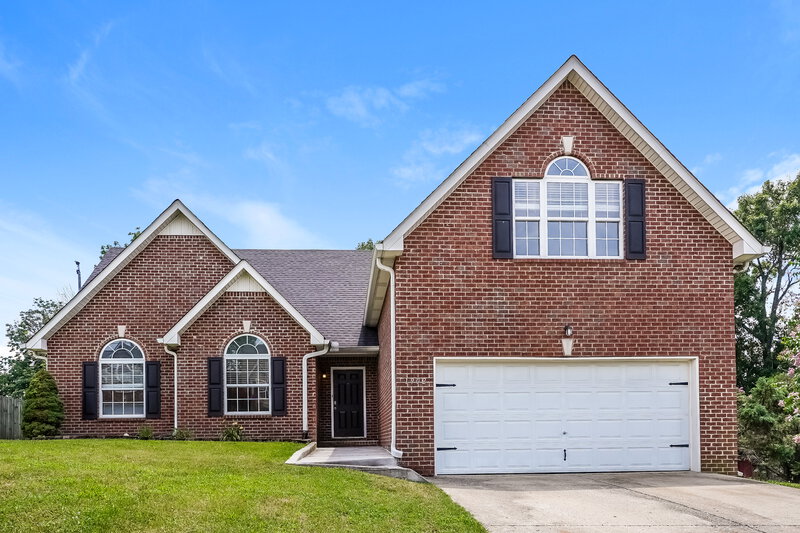 2,365/Mo, 1902 Champlain Dr La Vergne, TN 37086 External View