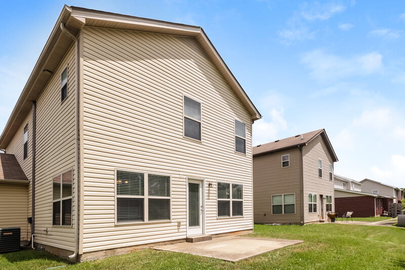 2,170/Mo, 1916 Warmingfield Dr Murfreesboro, TN 37127 Rear View