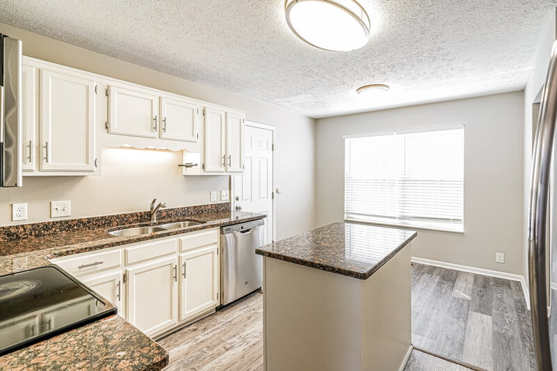 2,115/Mo, 379 Dorr Dr Goodlettsville, TN 37072 Kitchen View