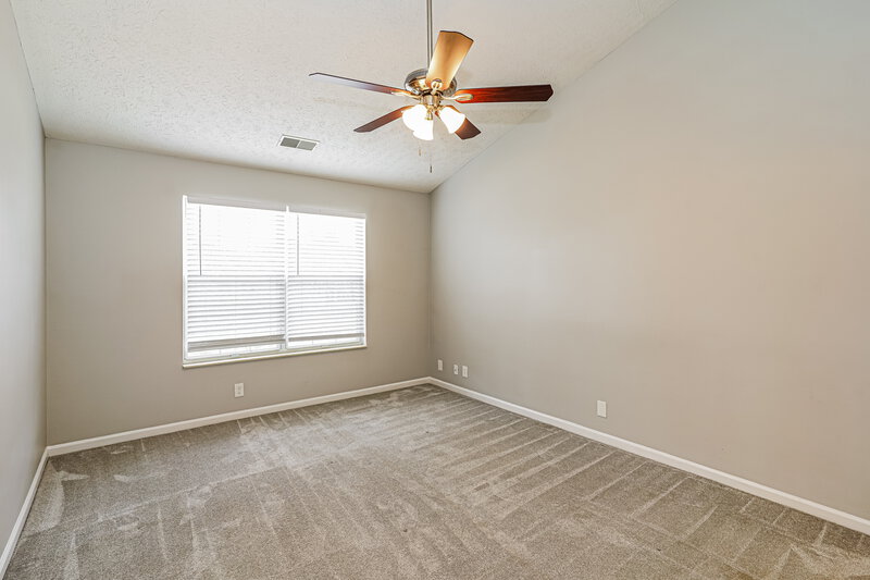 2,115/Mo, 379 Dorr Dr Goodlettsville, TN 37072 Main Bedroom View 2