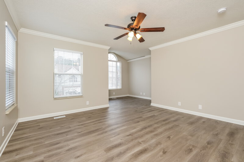 2,370/Mo, 3102 Creekview Ln Goodlettsville, TN 37072 Main Bedroom View 2