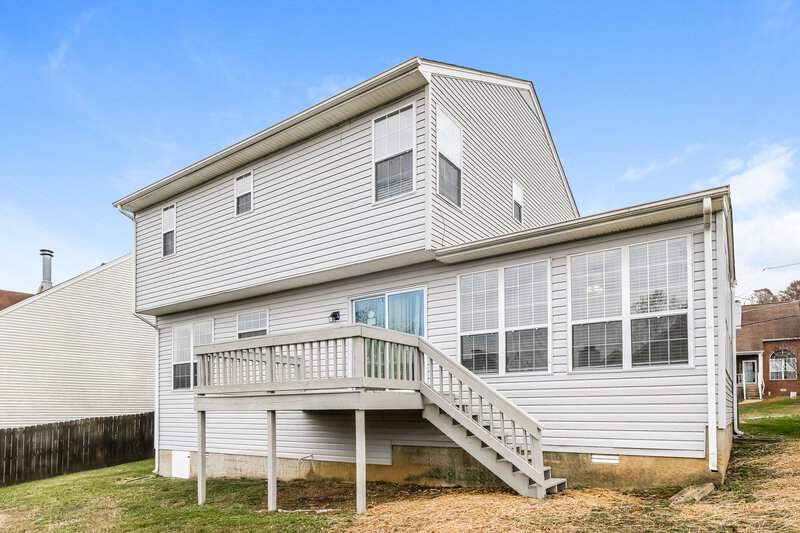 2,370/Mo, 3102 Creekview Ln Goodlettsville, TN 37072 Rear View
