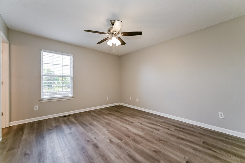 2,095/Mo, 1984 Old Castle Dr Murfreesboro, TN 37127 Main Bedroom View
