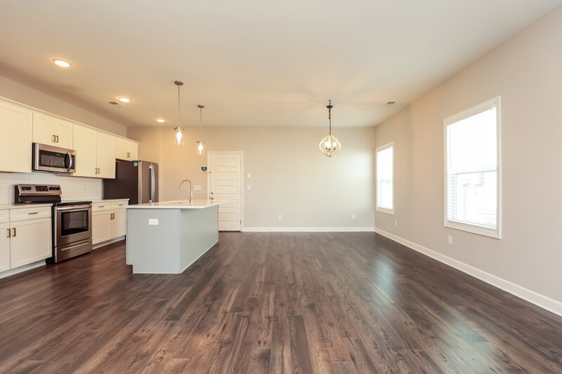 2,215/Mo, 2741 Eldin Creek Dr Murfreesboro, TN 37128 Dining Room View