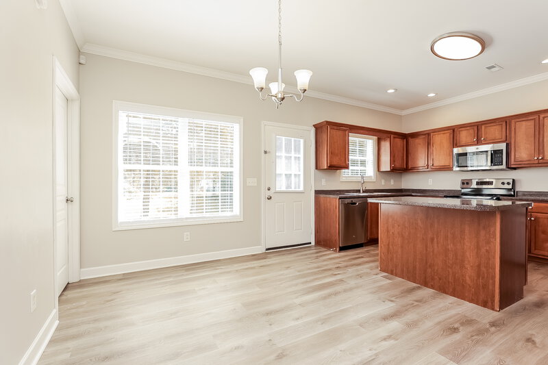 2,075/Mo, 832 Hammersmith Dr Smyrna, TN 37167 Dining Room View