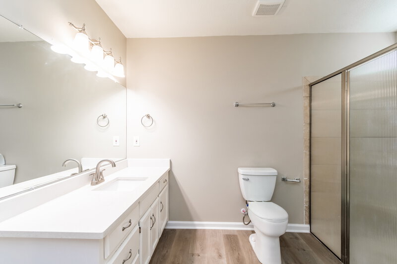 2,080/Mo, 514 Selsey Ct S Hermitage, TN 37076 Main Bathroom View