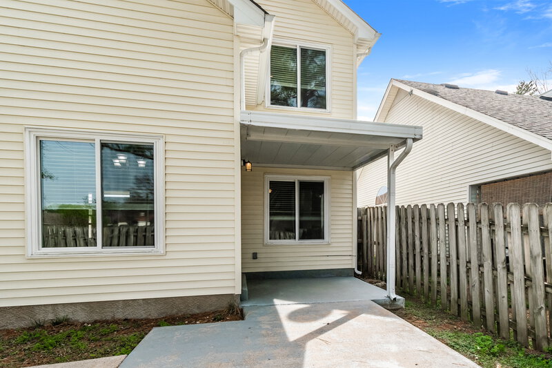 2,080/Mo, 514 Selsey Ct S Hermitage, TN 37076 Rear View 2