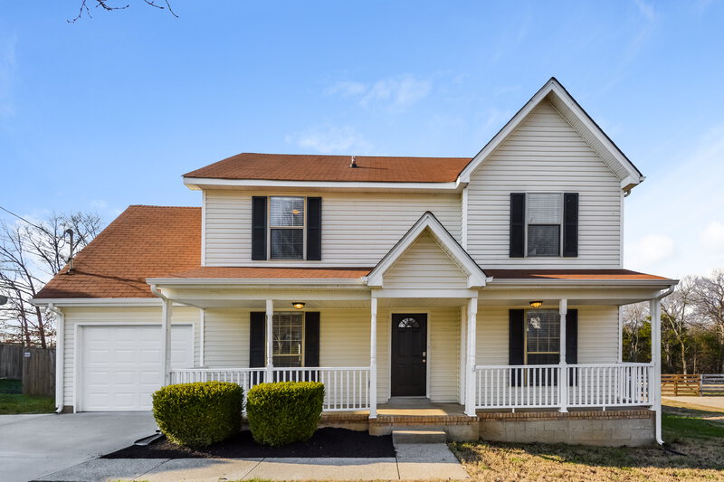 2,265/Mo, 605 Rocky Ridge Cir La Vergne, TN 37086 External View