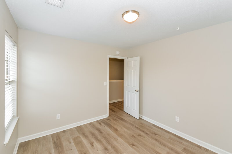 2,265/Mo, 605 Rocky Ridge Cir La Vergne, TN 37086 Bedroom View 3