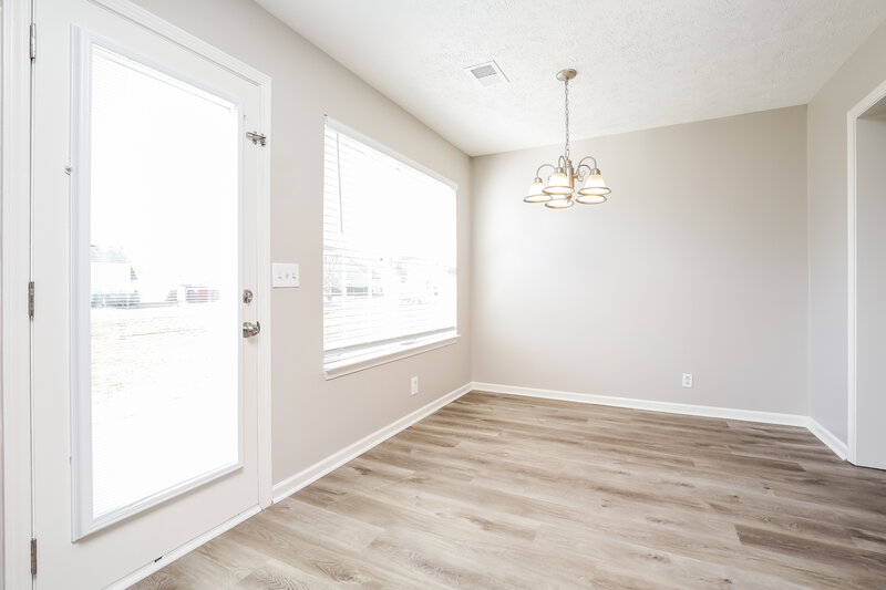 2,100/Mo, 1111 Nahanee Ct Murfreesboro, TN 37130 Dining Room View