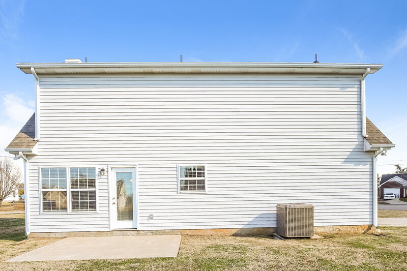 2,100/Mo, 1111 Nahanee Ct Murfreesboro, TN 37130 Rear View