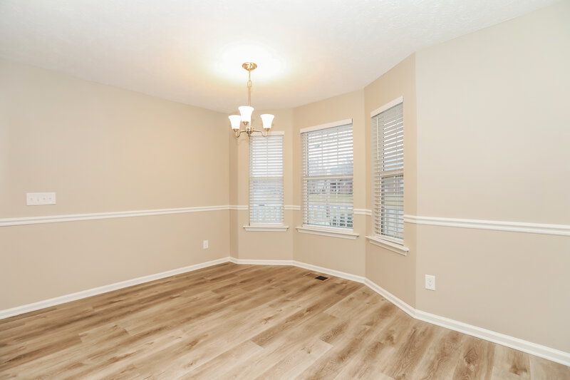 2,800/Mo, 510 Pointe Clear Dr Smyrna, TN 37167 Dining Room View