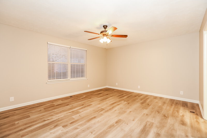 4,200/Mo, 4505 Hunters Green Cir Antioch, TN 37013 Main Bedroom View