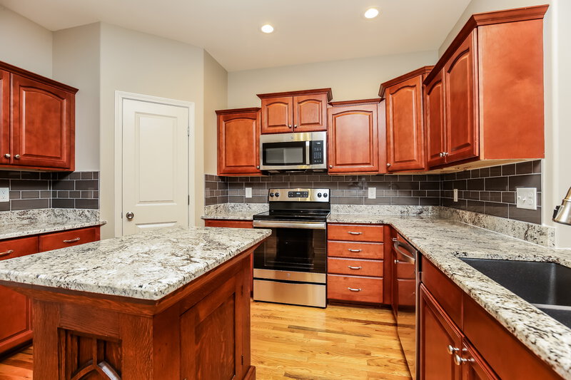 3,190/Mo, 1214 Saddle Brook Mount Juliet, TN 37122 Kitchen View