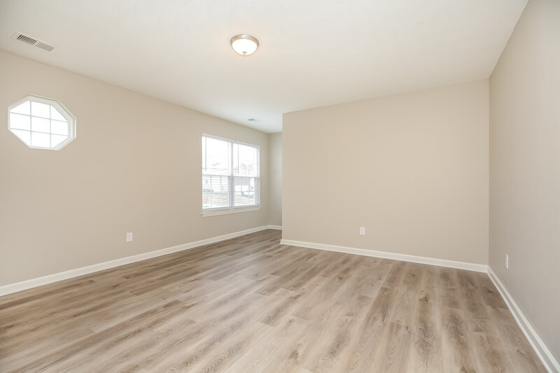 2,205/Mo, 141 Lyndhurst Dr La Vergne, TN 37086 Bedroom View