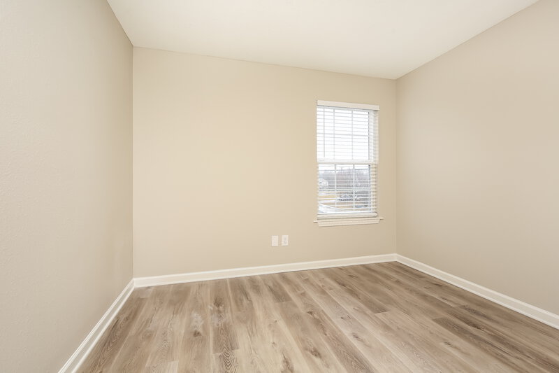 2,205/Mo, 141 Lyndhurst Dr La Vergne, TN 37086 Bedroom View 2