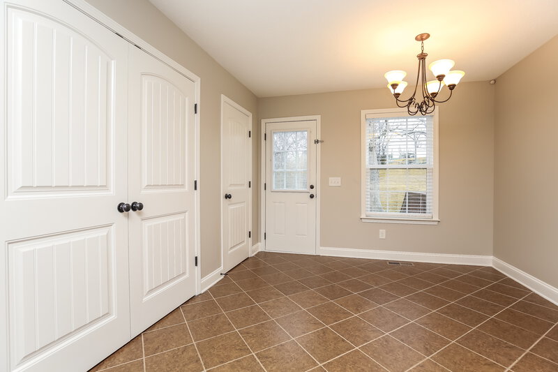 1,715/Mo, 101 Larkin Springs Rd Madison, TN 37115 Dining Room View