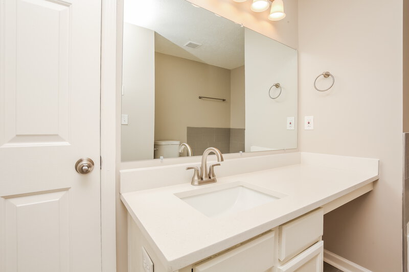 2,330/Mo, 3113 Penn Meade Way Nashville, TN 37214 Main Bathroom View 2