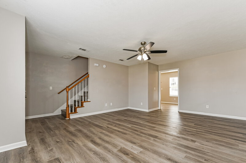 1,895/Mo, 1103 Phelissa Dr La Vergne, TN 37086 Living Room View