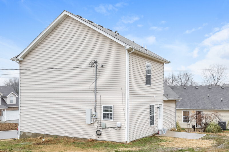 1,895/Mo, 1103 Phelissa Dr La Vergne, TN 37086 Rear View