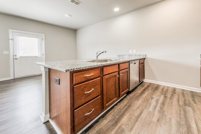 2,220/Mo, 2240 Lismore Dr Murfreesboro, TN 37130 Kitchen View 2