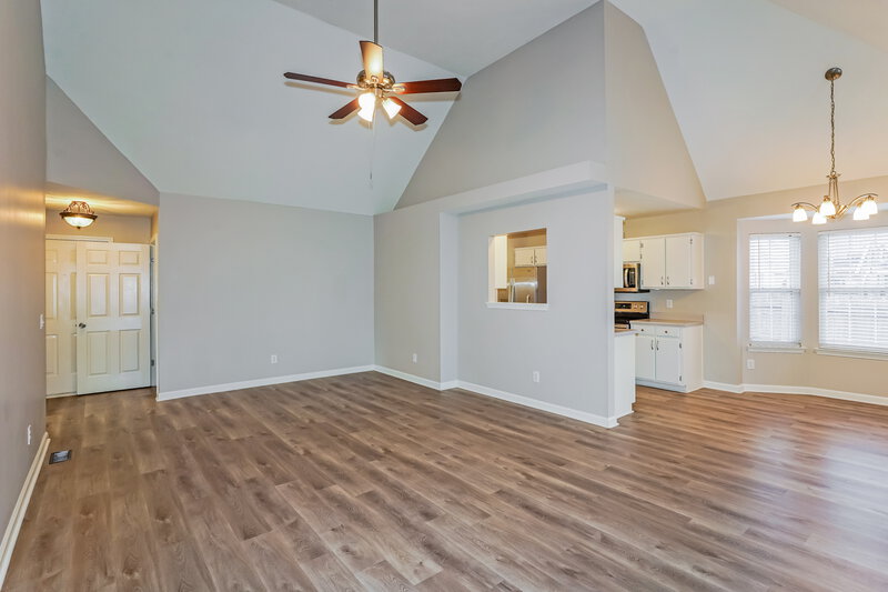 3,410/Mo, 511 Parrish Way Mount Juliet, TN 37122 Living Room View
