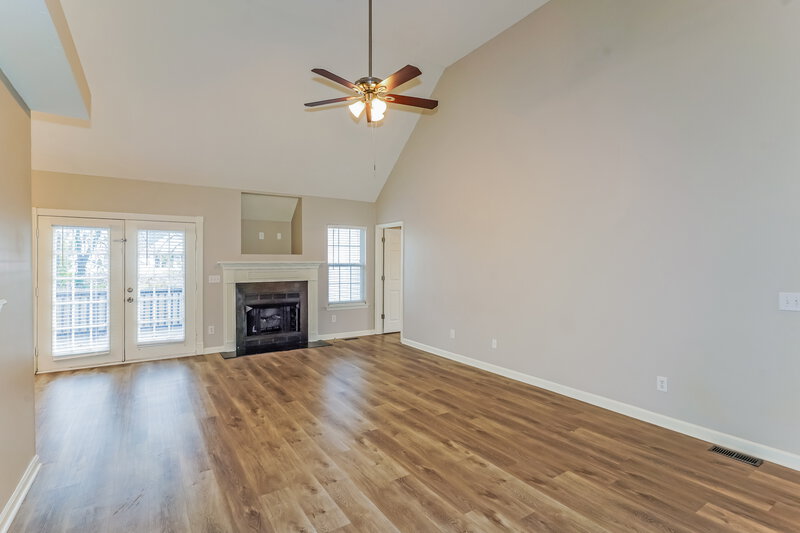 3,410/Mo, 511 Parrish Way Mount Juliet, TN 37122 Living Room View 2