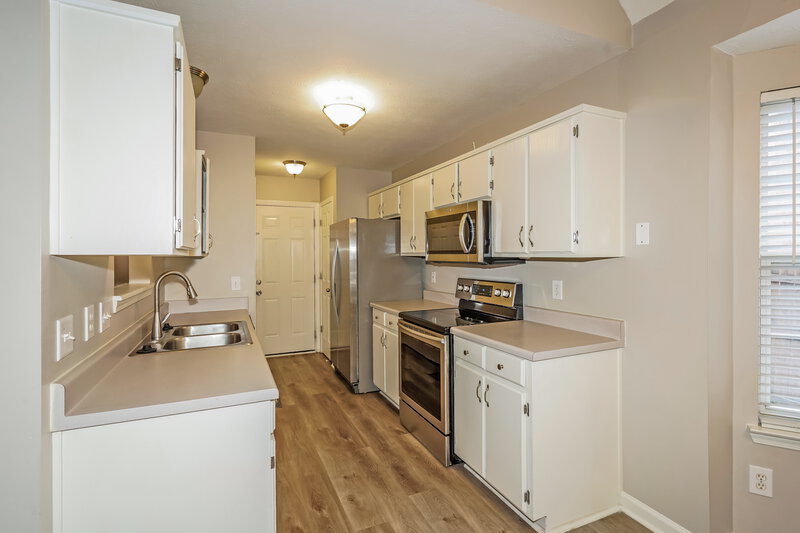 3,410/Mo, 511 Parrish Way Mount Juliet, TN 37122 Kitchen View