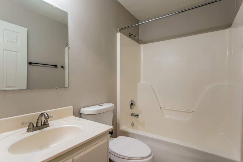 3,410/Mo, 511 Parrish Way Mount Juliet, TN 37122 Bathroom View