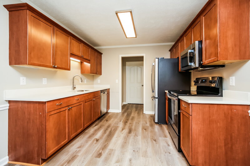 2,550/Mo, 417 St Francis Ave Smyrna, TN 37167 Kitchen View 2