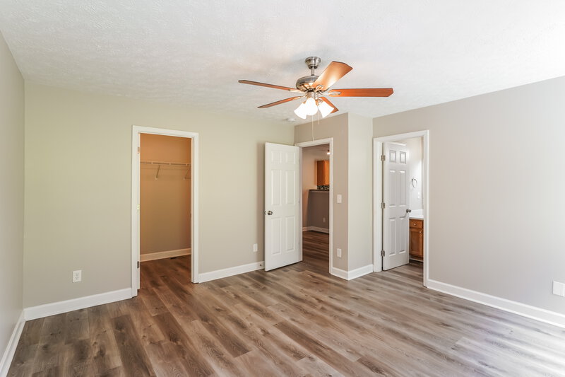 2,125/Mo, 685 Belgium Dr Hermitage, TN 37076 Main Bedroom View 2
