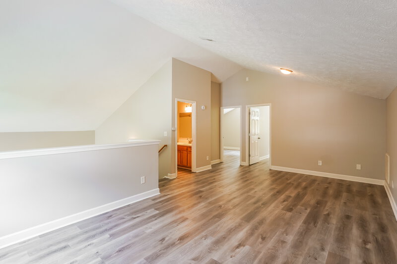 2,125/Mo, 685 Belgium Dr Hermitage, TN 37076 Loft View