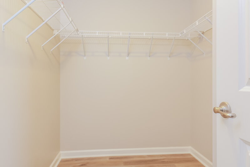2,680/Mo, 2212 Ambergate Dr Murfreesboro, TN 37127 Walk In Closet View