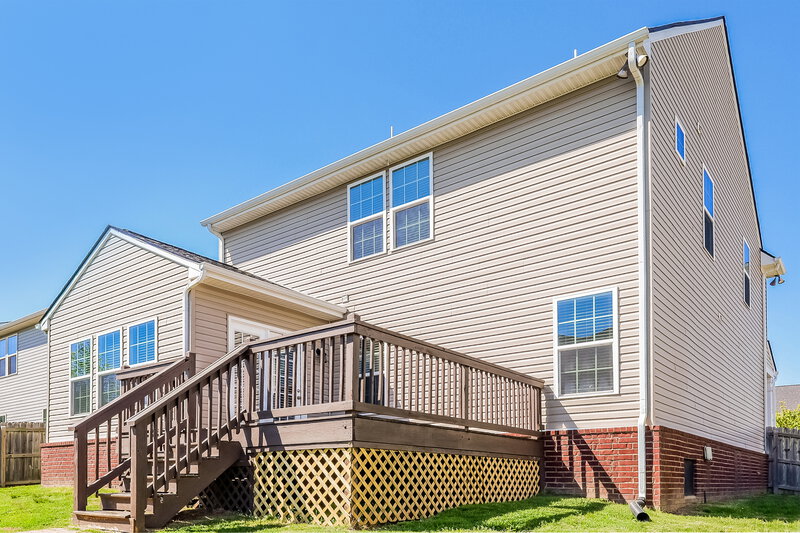 2,680/Mo, 2212 Ambergate Dr Murfreesboro, TN 37127 Rear View
