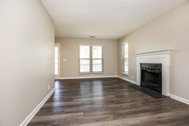 2,390/Mo, 1540 Joe Pyron Dr Madison, TN 37115 Living Room View 2