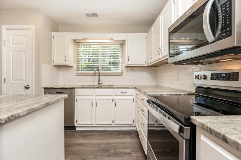 2,390/Mo, 1540 Joe Pyron Dr Madison, TN 37115 Kitchen View 2