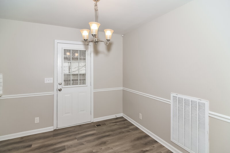 2,070/Mo, 1002 Wismar Ct Murfreesboro, TN 37130 Dining Room View