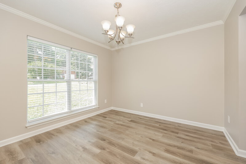 2,090/Mo, 200 Lake Forest Dr La Vergne, TN 37086 Dining Room View