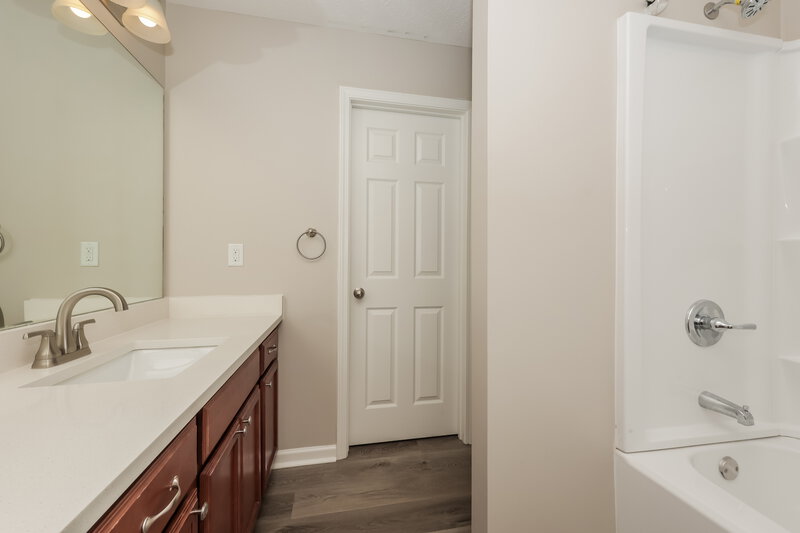2,095/Mo, 3003 Aruna Ct Spring Hill, TN 37174 Main Bathroom View 2