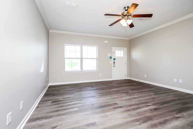 2,345/Mo, 8003 Lakota Ct Spring Hill, TN 37174 Living Room View 2
