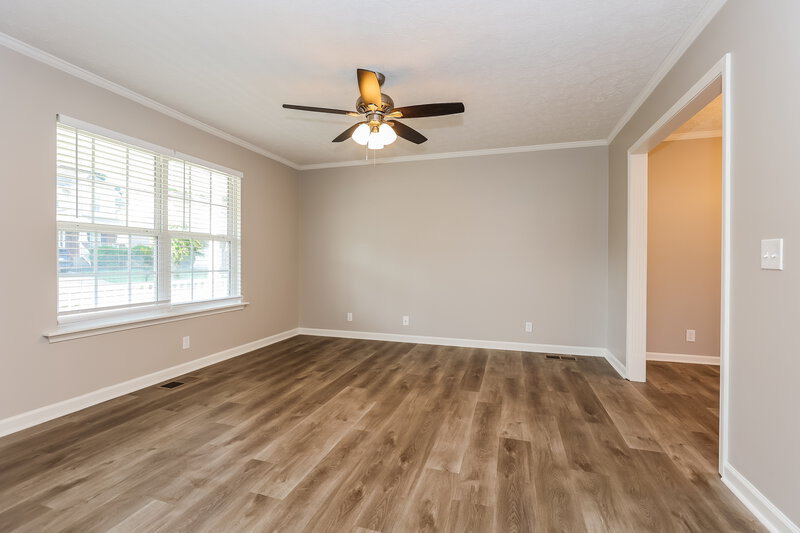 2,255/Mo, 7899 Rainey Dr Antioch, TN 37013 Living Room View 2