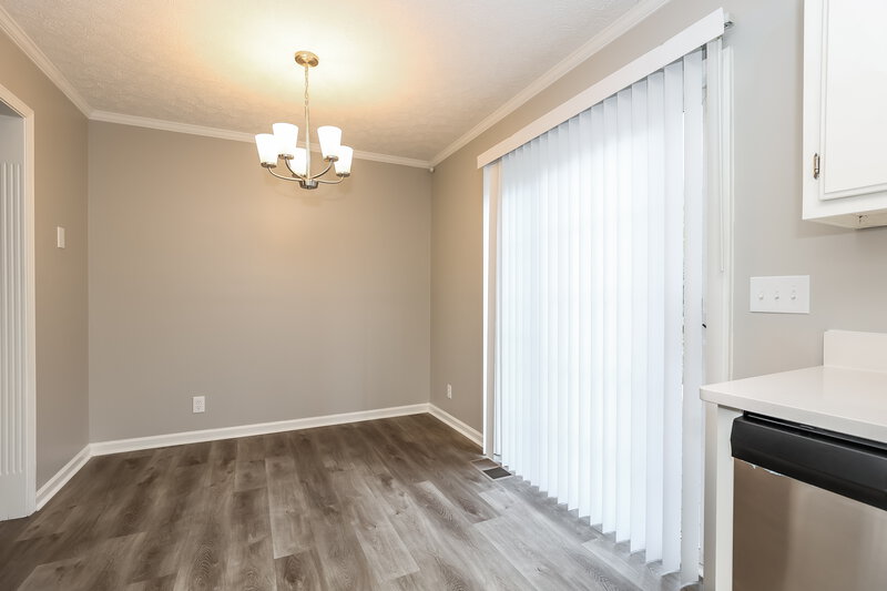 2,255/Mo, 7899 Rainey Dr Antioch, TN 37013 Dining Room View 2
