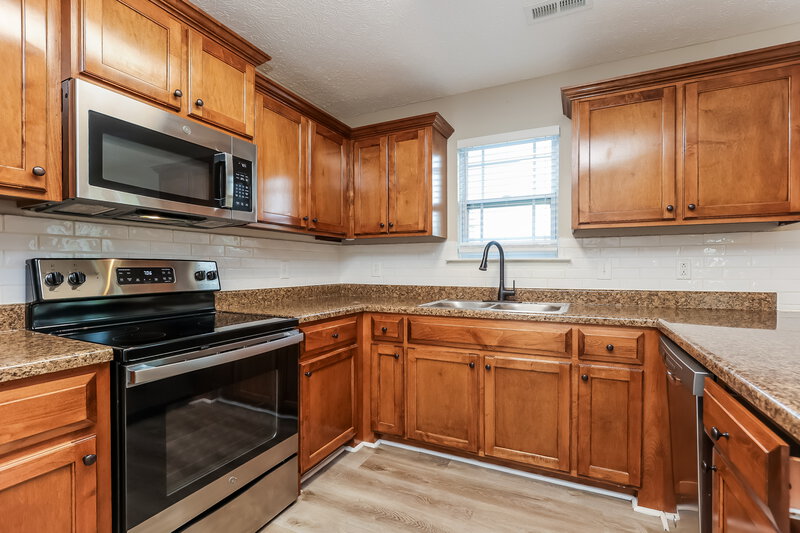 3,110/Mo, 713 Wildwood Dr Smyrna, TN 37167 Kitchen View
